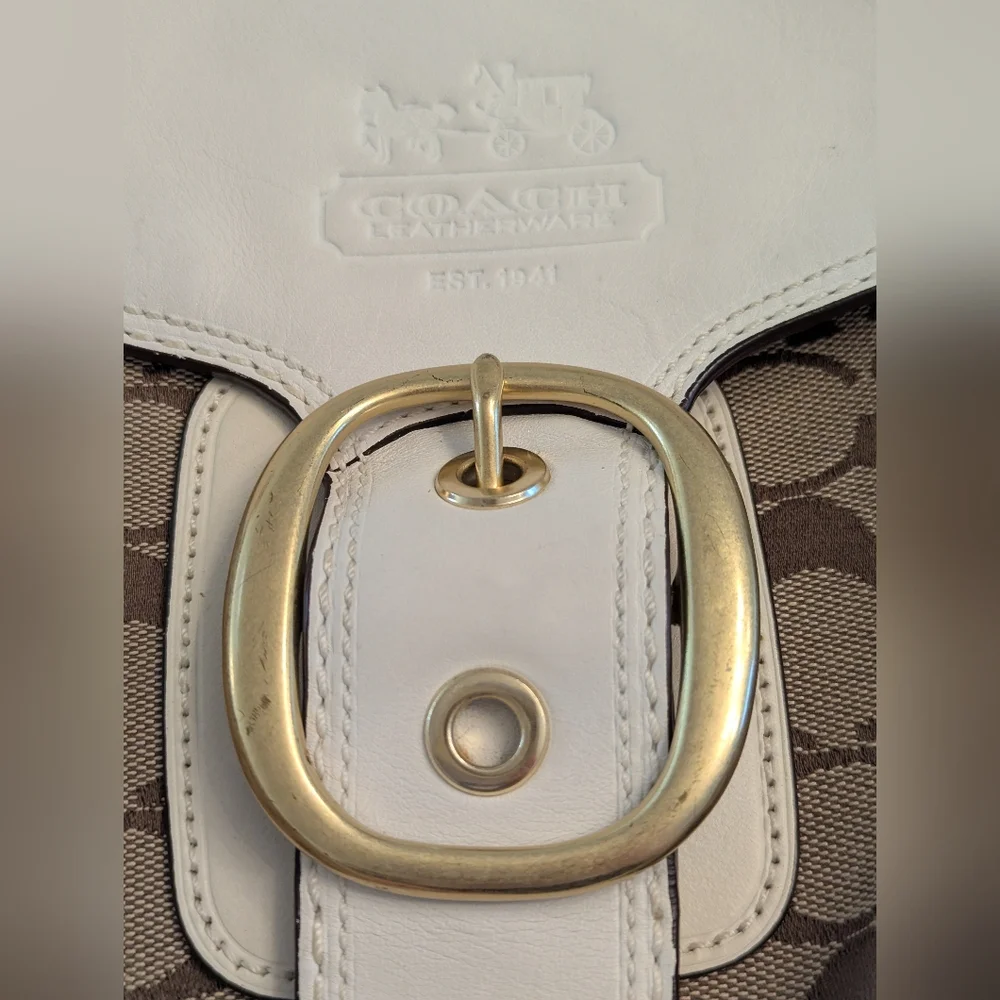 Y2K Vintage Coach Bleeker Signature Buckle Flap Shoulder Bag With White Leather